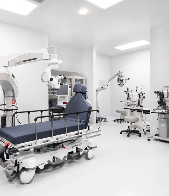 Operating room with surgical microscope